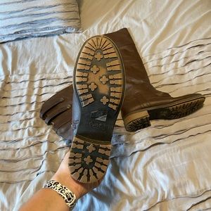 Dark brown knee boots